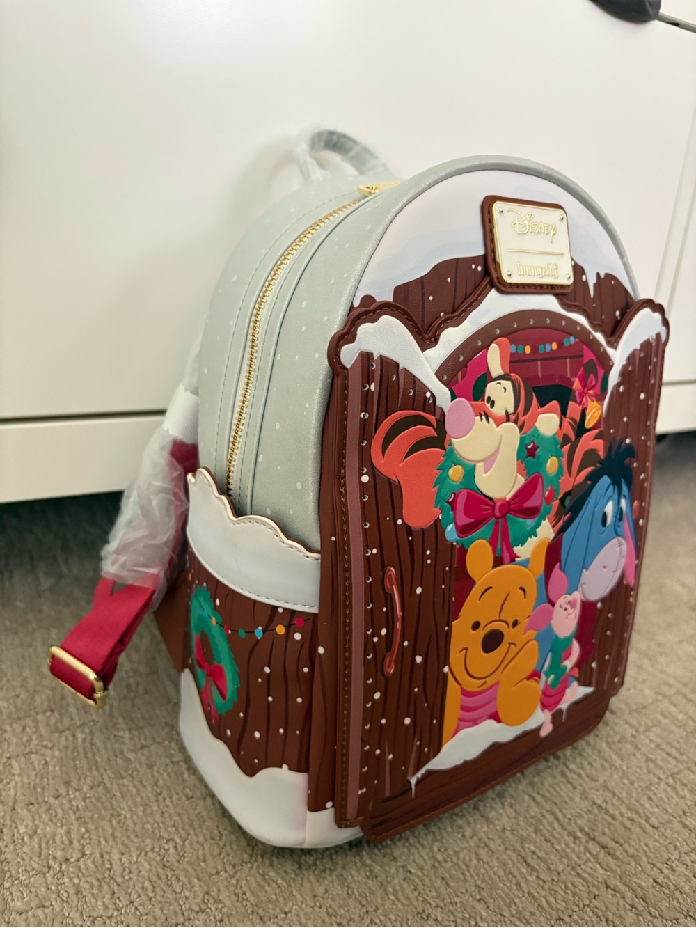 NWT Winnie the Pooh Light Up Holiday Christmas Loungefly Backpack - Picture 3 of 10